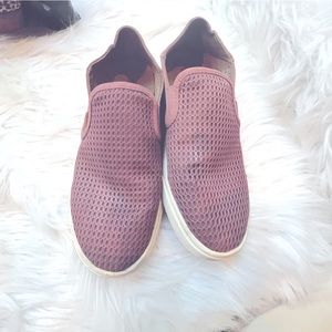Rose colored casual shoes